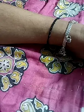 Snapshot of lakey91girl chatting on January 26, 2025, 1:15 pm lakey91girl online show from January 26, 2025, 1:15 pm