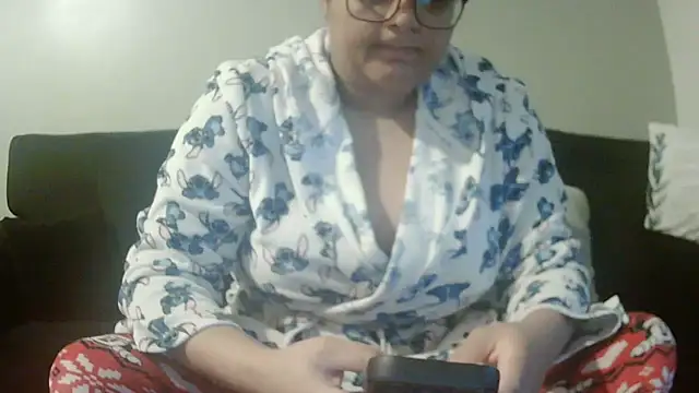 vanilla chocolate23 online show from January 12, 2026, 8:32 am