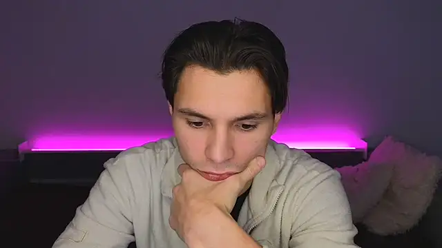 Snapshot of denlover1 chatting on February 9, 2026, 10:57 am denlover1 online show from February 9, 2026, 10:57 am