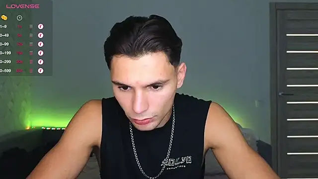 denlover1 online show from October 29, 2025, 9:08 am