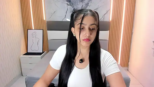 Alyssapark online show from February 25, 2026, 7:14 pm