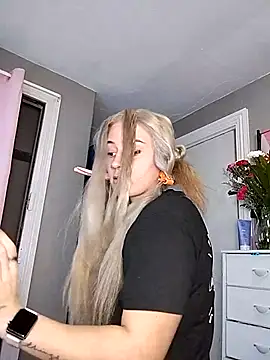 lexybabyxo online show from February 16, 2026, 1:10 pm