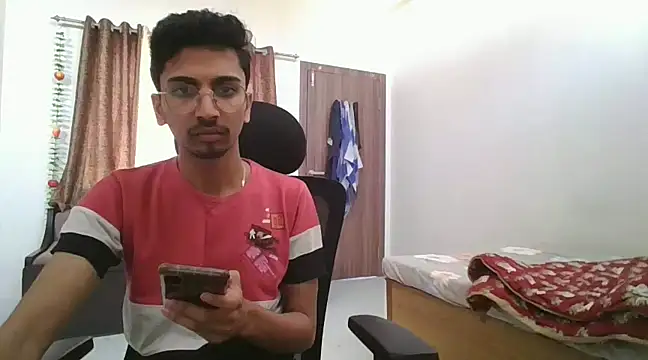 Snapshot of Prikrishi2024 chatting on December 31, 2024, 6:37 am Prikrishi2024 online show from December 31, 2024, 6:37 am