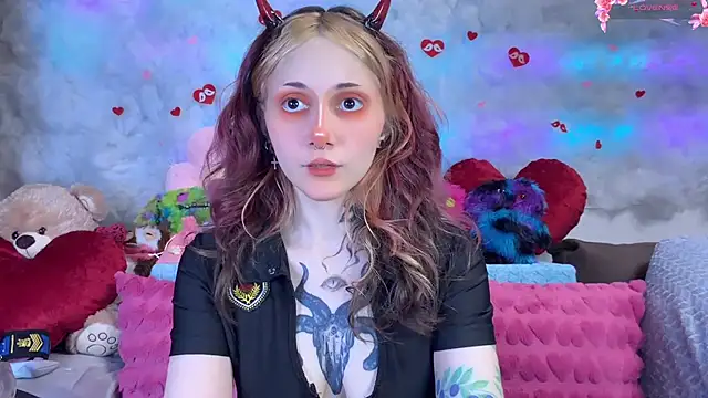 Snapshot of _Devill_Baby chatting on February 19, 2026, 5:54 pm Devill Baby online show from February 19, 2026, 5:54 pm