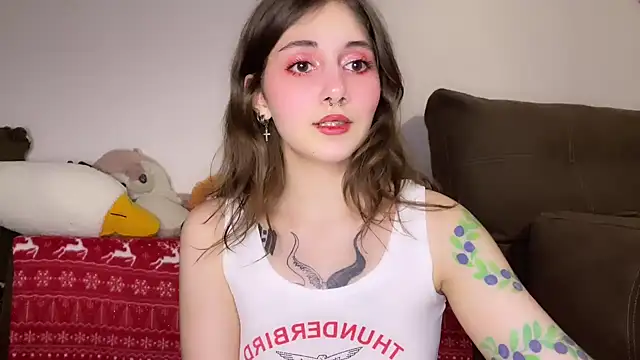 Snapshot of _Devill_Baby chatting on February 6, 2025, 4:58 pm Devill Baby online show from February 6, 2025, 4:58 pm