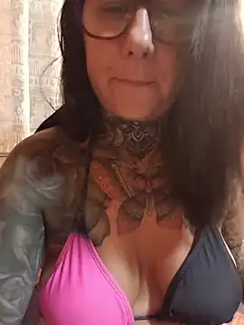 Snapshot of Your_DirtyDoll chatting on July 12, 2026, 8:31 pm Your DirtyDoll online show from July 12, 2026, 8:31 pm