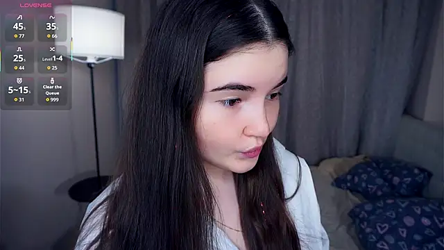 CathrynDail online show from November 28, 2025, 6:13 am