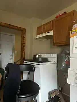 prettyrichie online show from March 31, 2026, 1:35 pm