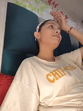 Aleena Rai online show from September 15, 2025, 6:08 pm