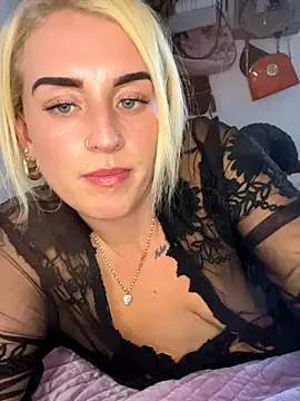 Barbie 26 online show from November 30, 2025, 3:13 pm