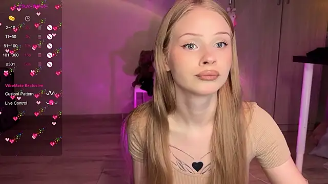 Snapshot of lisa_barbie chatting on February 6, 2026, 7:43 pm lisa barbie online show from February 6, 2026, 7:43 pm