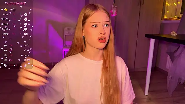 Snapshot of lisa_barbie chatting on February 13, 2026, 6:41 pm lisa barbie online show from February 13, 2026, 6:41 pm