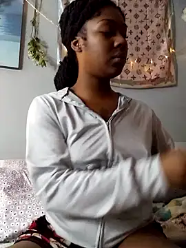 Snapshot of ebonycatlisaaaalime chatting on March 1, 2025, 1:07 pm ebonycatlisaaaalime online show from March 1, 2025, 1:07 pm