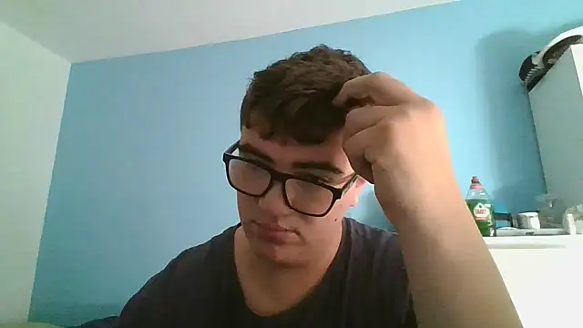 Snapshot of sorolla12 chatting on January 7, 2026, 10:20 am sorolla12 online show from January 7, 2026, 10:20 am