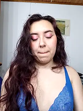 Emi chik online show from March 22, 2025, 10:15 pm