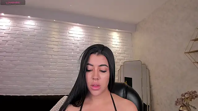 KatieNolan 1 online show from December 20, 2025, 7:50 pm