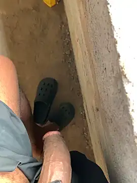 Snapshot of Black_mamba_madingo chatting on January 31, 2025, 7:07 am Black mamba madingo online show from January 31, 2025, 7:07 am