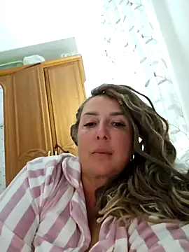 MariaRichi  online show from September 29, 2025, 6:57 pm