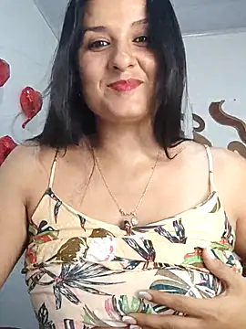 elena jonees online show from October 20, 2025, 7:47 pm