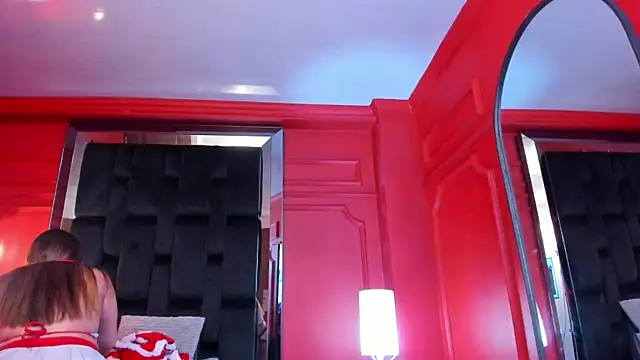 nathalie rossel online show from November 24, 2025, 5:13 pm