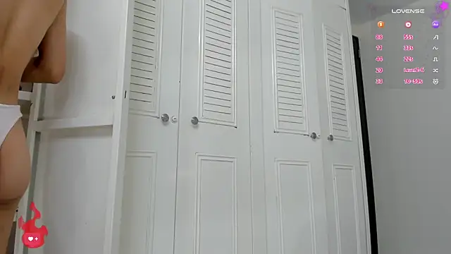 Snapshot of sweet_amalia4 chatting on November 19, 2025, 8:09 pm sweet amalia4 online show from November 19, 2025, 8:09 pm