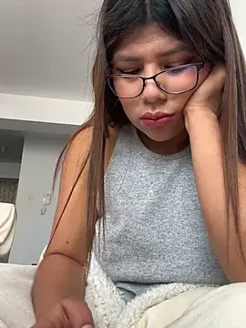 ARIANA SAENS online show from February 3, 2025, 4:20 pm