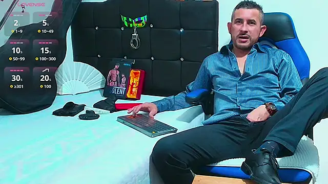 Yeol King online show from October 28, 2025, 5:45 pm