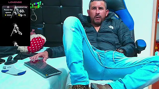 Yeol King online show from April 10, 2026, 8:05 pm