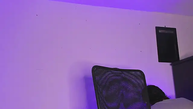 Snapshot of Dimitri_higth420 chatting on October 29, 2025, 2:38 pm Dimitri higth420 online show from October 29, 2025, 2:38 pm