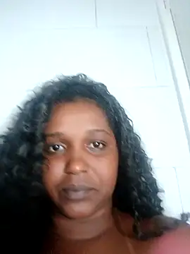 annybarros21 online show from March 15, 2026, 5:36 am