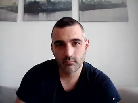 Snapshot of Assodispade3 chatting on January 9, 2025, 9:06 am Assodispade3 online show from January 9, 2025, 9:06 am