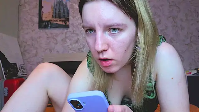 Snapshot of Baiambel_Mi chatting on February 1, 2026, 3:32 pm Baiambel Mi online show from February 1, 2026, 3:32 pm