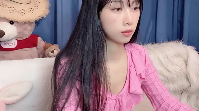 Snapshot of Lili-2 chatting on February 27, 2026, 2:50 pm Lili-2 online show from February 27, 2026, 2:50 pm