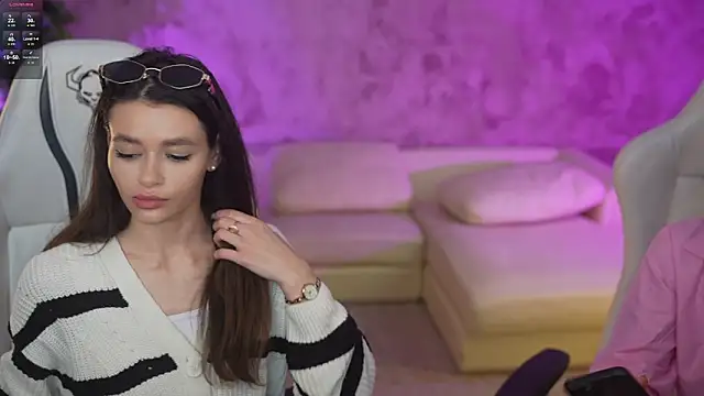 Snapshot of Julia__Star_ chatting on March 12, 2025, 11:32 am Julia  Star  online show from March 12, 2025, 11:32 am