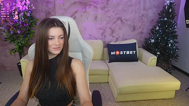 Snapshot of Julia__Star_ chatting on January 7, 2025, 8:03 am Julia  Star  online show from January 7, 2025, 8:03 am