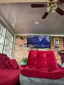 Snapshot of Edward_Milleer chatting on December 26, 2024, 2:16 pm Edward Milleer online show from December 26, 2024, 2:16 pm