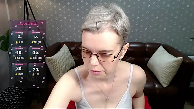 Cutie Erikaa1 online show from September 20, 2025, 2:49 am