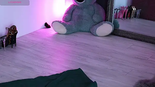 MissLilaa online show from February 26, 2026, 9:09 am