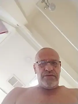 Snapshot of geilerschwanz64 chatting on June 29, 2026, 9:47 pm geilerschwanz64 online show from June 29, 2026, 9:47 pm