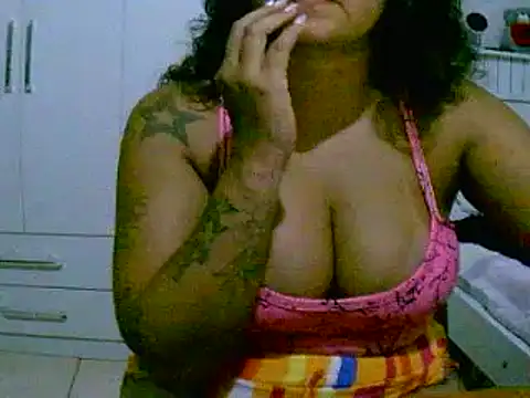 Snapshot of ElizaBetholih chatting on January 11, 2025, 11:02 pm ElizaBetholih online show from January 11, 2025, 11:02 pm