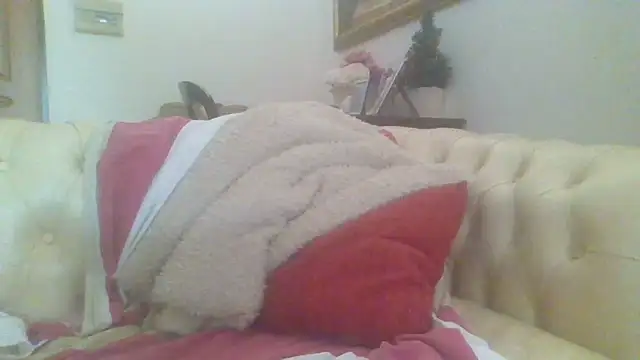 Snapshot of lusi77111 chatting on October 12, 2025, 1:23 pm lusi77111 online show from October 12, 2025, 1:23 pm