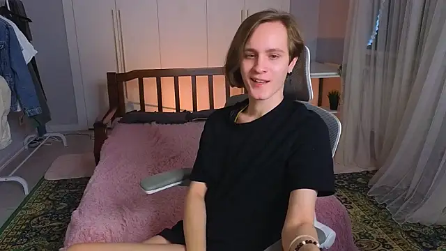 nikompell online show from February 22, 2025, 3:12 am