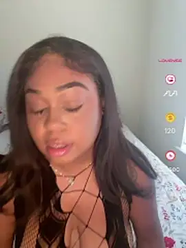 Snapshot of camiliaskye chatting on July 20, 2026, 5:59 pm camiliaskye online show from July 20, 2026, 5:59 pm