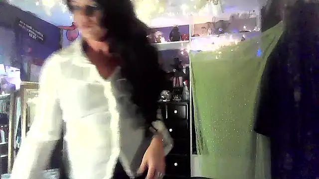 Snapshot of jadegilf1 chatting on December 6, 2024, 9:18 pm jadegilf1 online show from December 6, 2024, 9:18 pm