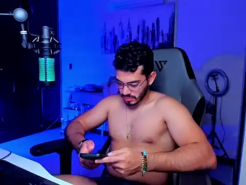 Snapshot of BrunoD31 chatting on February 8, 2026, 5:27 am BrunoD31 online show from February 8, 2026, 5:27 am