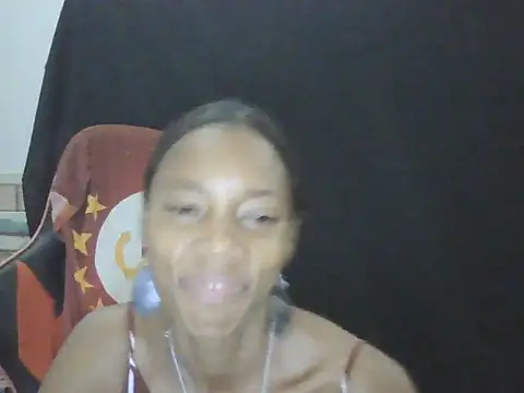 Snapshot of adele-33 chatting on November 13, 2025, 7:18 pm adele-33 online show from November 13, 2025, 7:18 pm