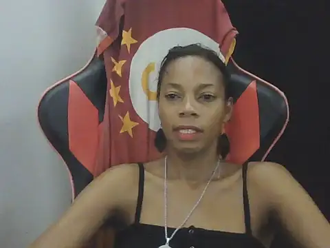 Snapshot of adele-33 chatting on November 11, 2025, 3:12 am adele-33 online show from November 11, 2025, 3:12 am