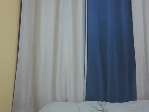 Snapshot of adele-33 chatting on February 20, 2026, 11:06 pm adele-33 online show from February 20, 2026, 11:06 pm