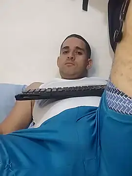 CRISTHIAN GREY01 online show from March 17, 2025, 5:56 am