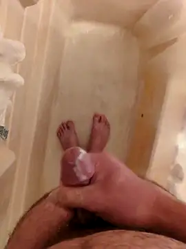 Snapshot of Cuminmyhands90 chatting on October 1, 2025, 4:28 am Cuminmyhands90 online show from October 1, 2025, 4:28 am